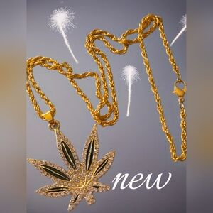 #0917 Bling Maple Leaf Necklace Jewelry Men or Women